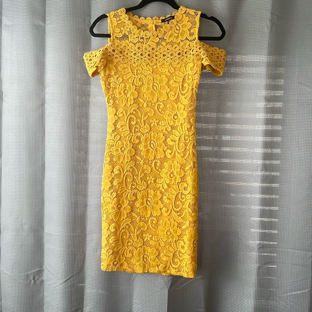 Brand:ambiance Size:Small Color:Yellow